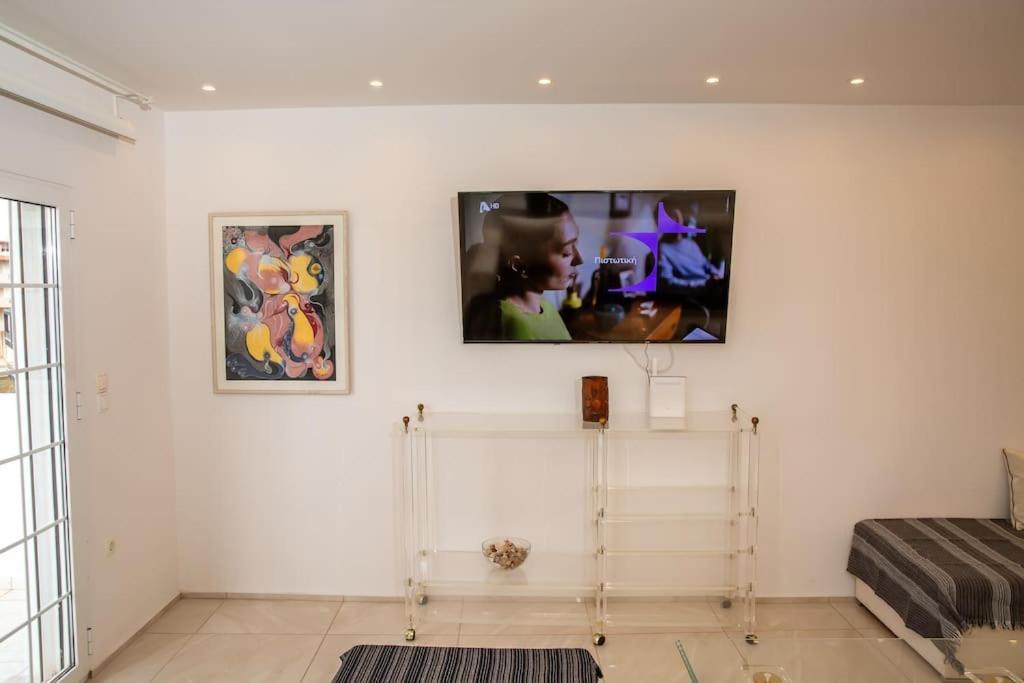 Ferienwohnung Seafront Central Apt In Lavrio Exterior foto