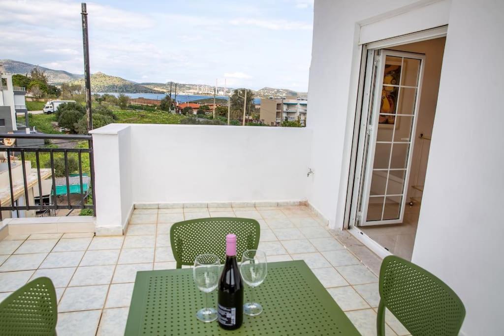 Ferienwohnung Seafront Central Apt In Lavrio Exterior foto