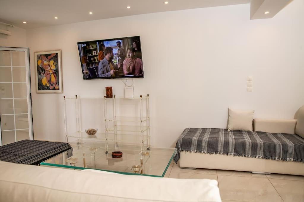 Ferienwohnung Seafront Central Apt In Lavrio Exterior foto