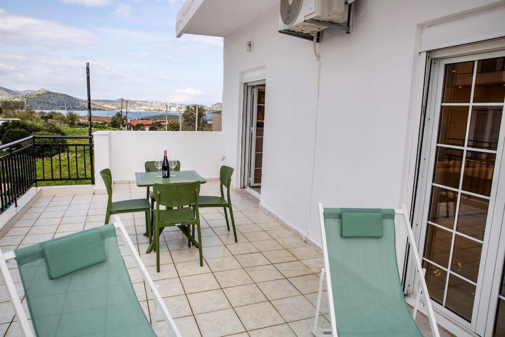 Ferienwohnung Seafront Central Apt In Lavrio Exterior foto